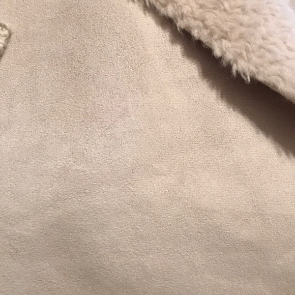 Cardigan - Picture 3 of 5